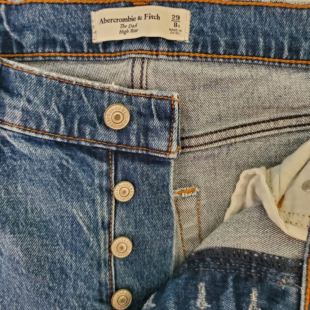 Abercrombie & Fitch Dad High Rise Jeans
